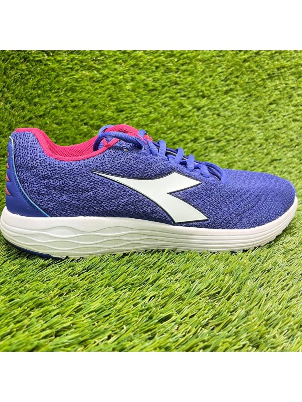 Diadora Flamingo 3 Womens Size 8.5 Purple Pink Athletic Running Shoes Sneakers